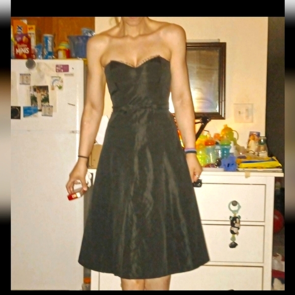 LAUNDRY by SHELLI SEGAL-EUC-BLACK-DRESS- TULLE-UNDER-SWEETHEART NECKLINE-BELTED - Picture 3 of 9